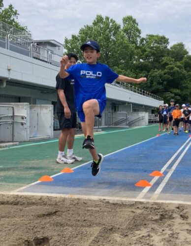 走り幅跳びの練習をしました！